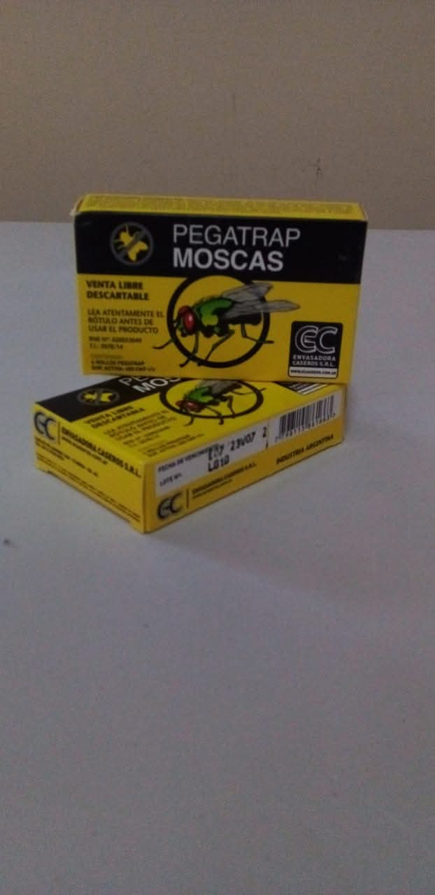 Trampa adhesiva ecológica para moscas